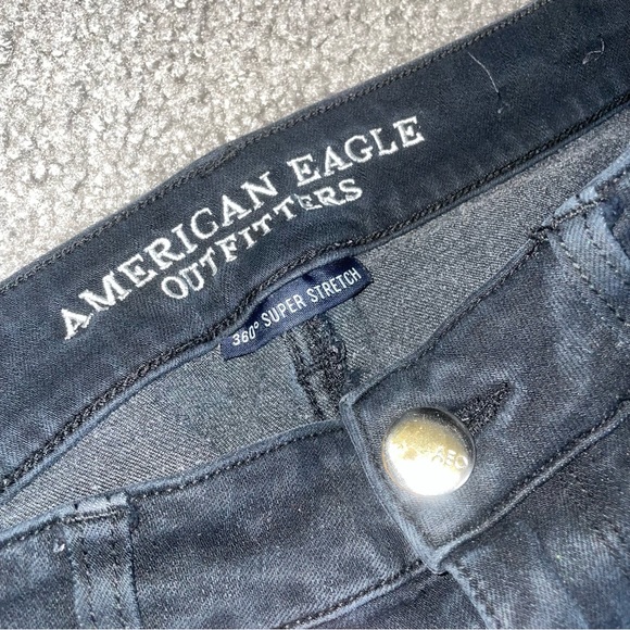 Hi-Rise Jeggings by American Eagle Outfitters in Black | Size 8 - Picture 3 of 9